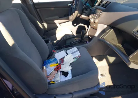 2004 Honda Accord 2.4 Lx from USA, damaged, VIN 1HGCM56304A070759